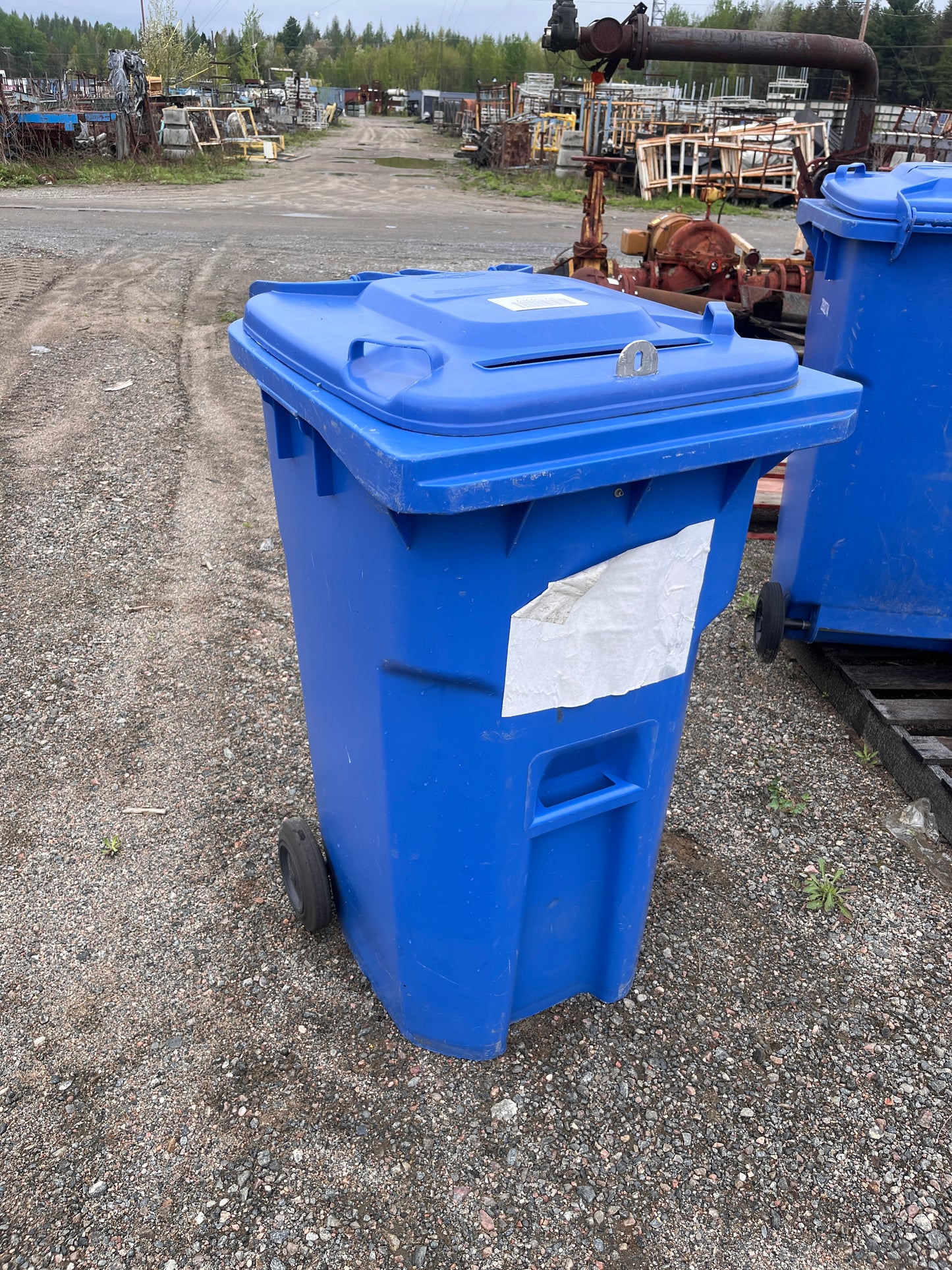 BAC DE RECYCLAGE 240L