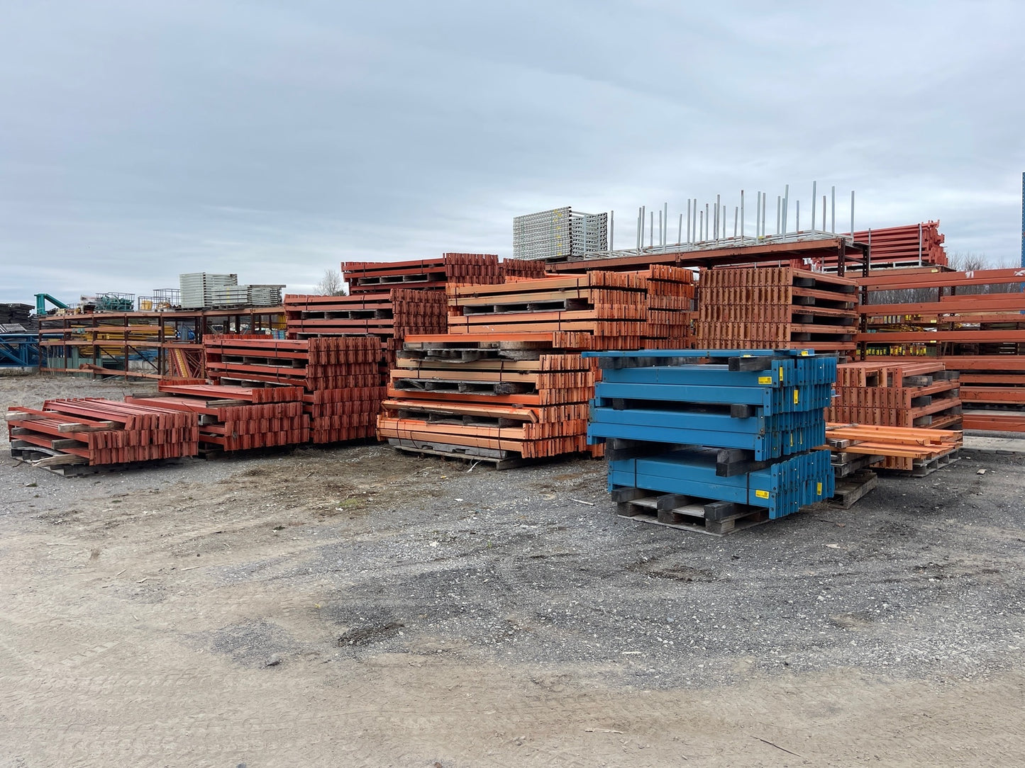 RAYONNAGE- POUTRE 95.75PO X 4PO STRUCTURAL
